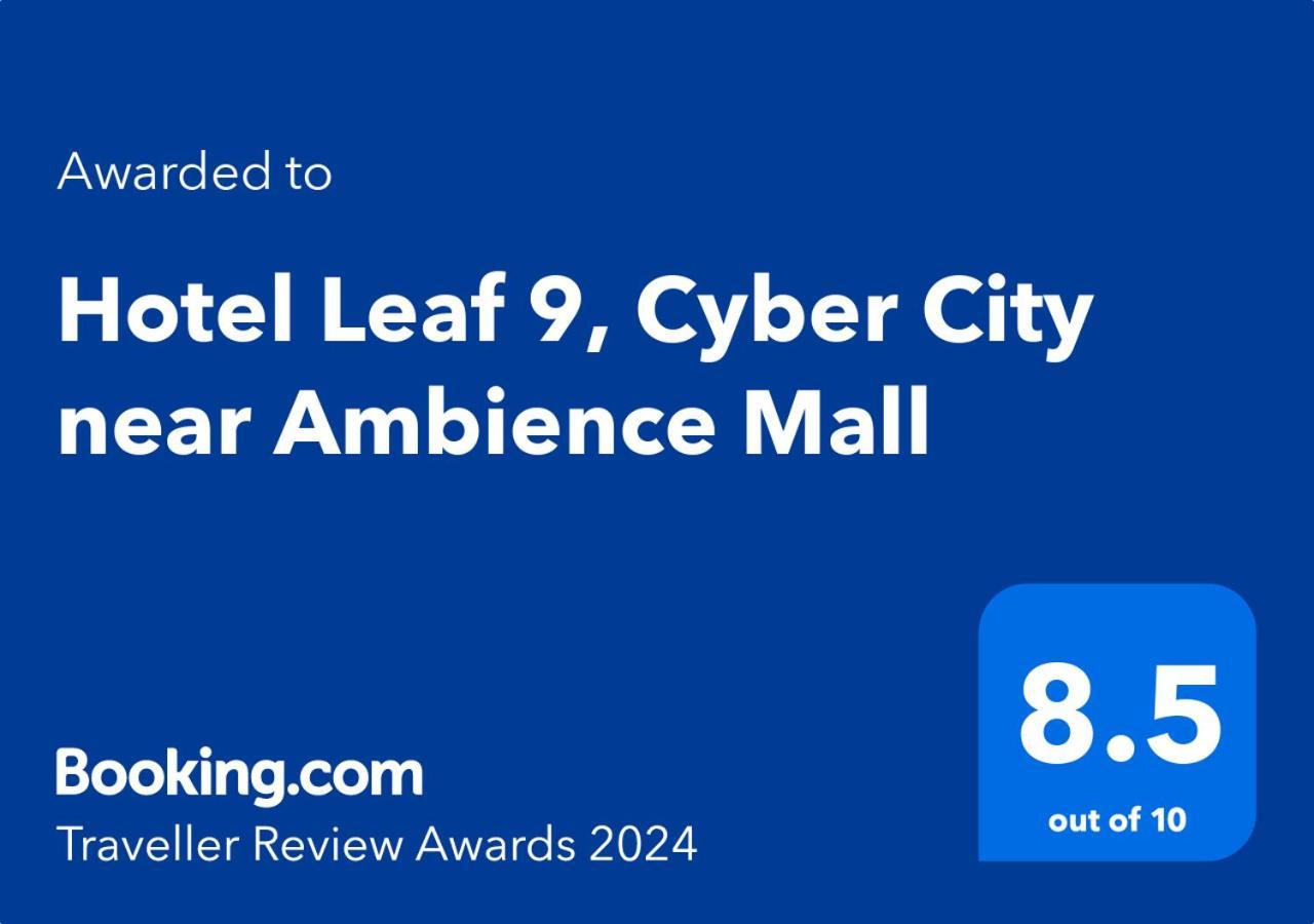 גורגאון Hotel Leaf 9, Cyber City Near Ambience Mall מראה חיצוני תמונה